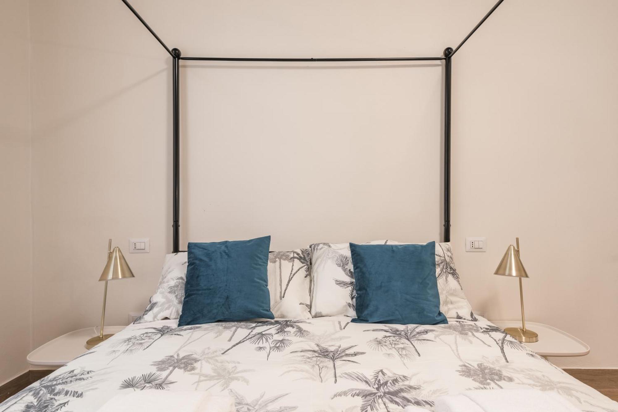 Lejlighed C3 Class Apartment, 2 Da Letto, 2 Bagni, Giardino Distante 15 Minuti A Piedi Da Fontana Di Trevi Rom